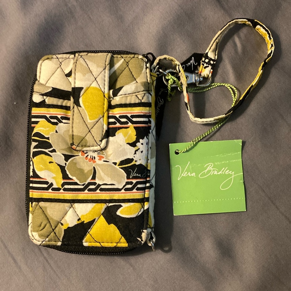 Vera Bradley Dogwood Retired 2012 Winter Floral Wristlet NWT